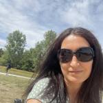 F Sh Profile Picture